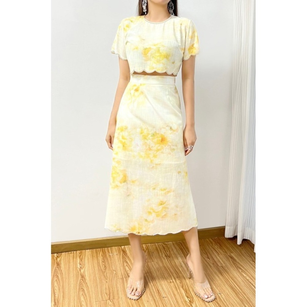 La' Ros Yellow Floral Two Piece Set Scalloped Rhinestone Crop Top & Midi Skirt L